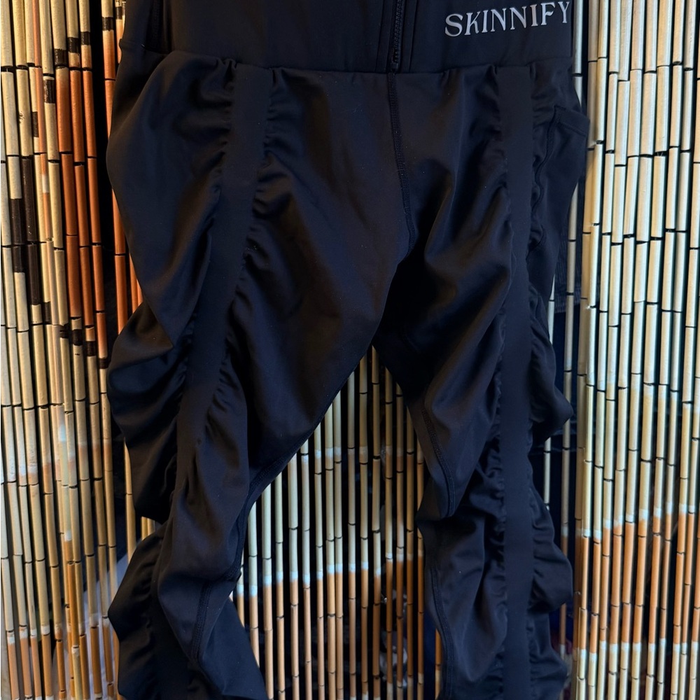 SKINNIFY Black Resistance Band Leggings Corset Waist